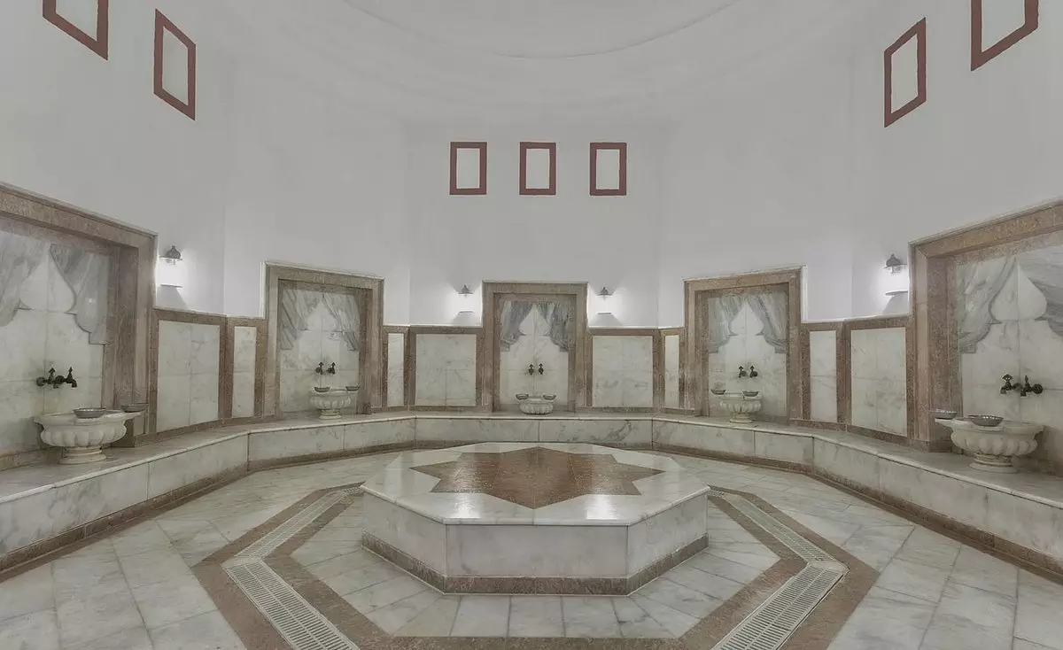 حمام  هتل آستریا کرملین پالاس آنتالیا